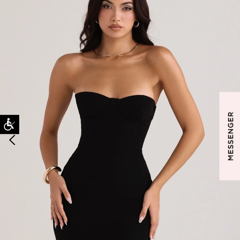 Lucia BLACK STRAPLESS CORSET MAXI DRESS - Picture 2 of 7